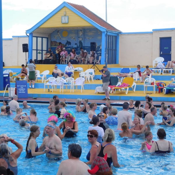 Swimming pool filled with people